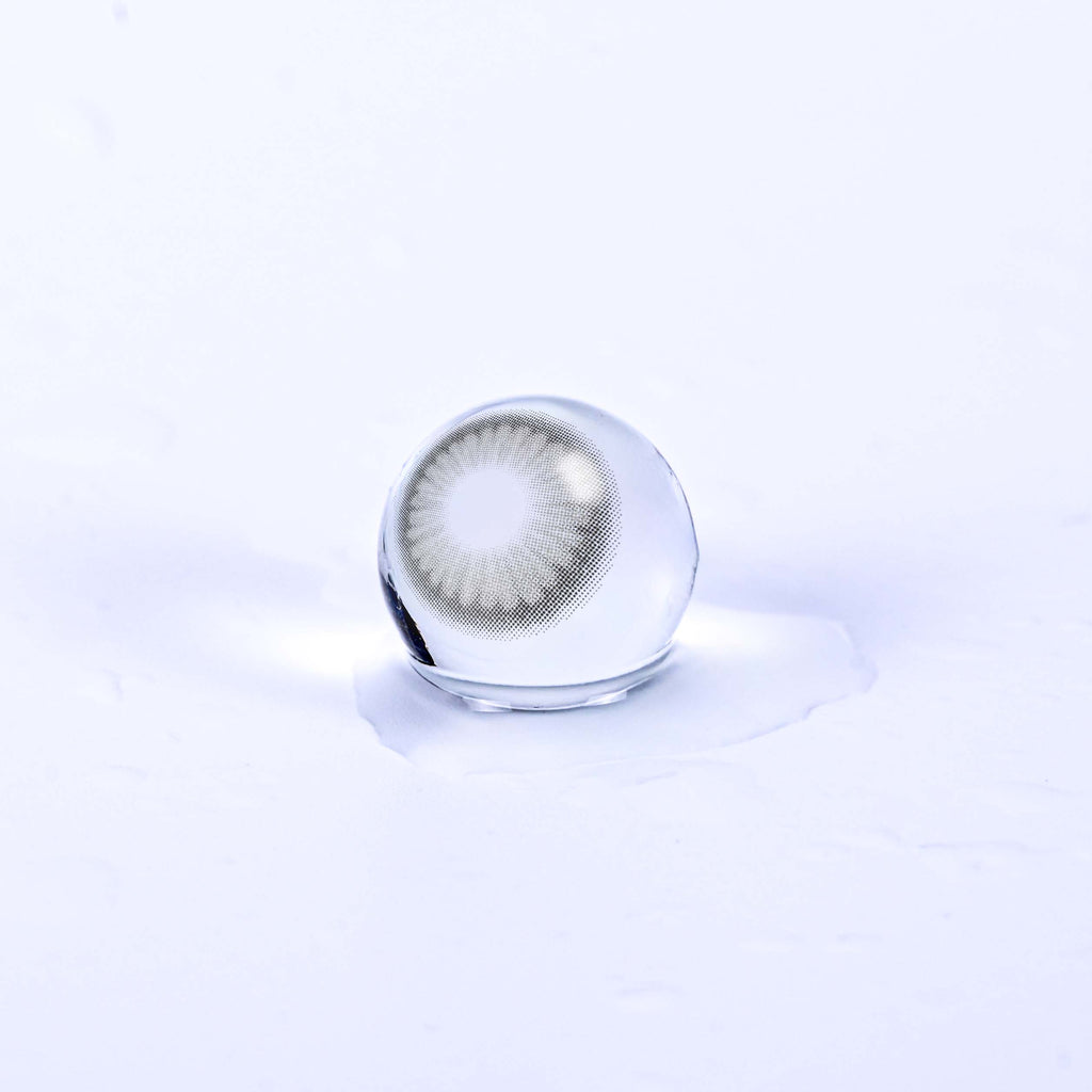 Gray Color Contact Lenses – Light & Fresh