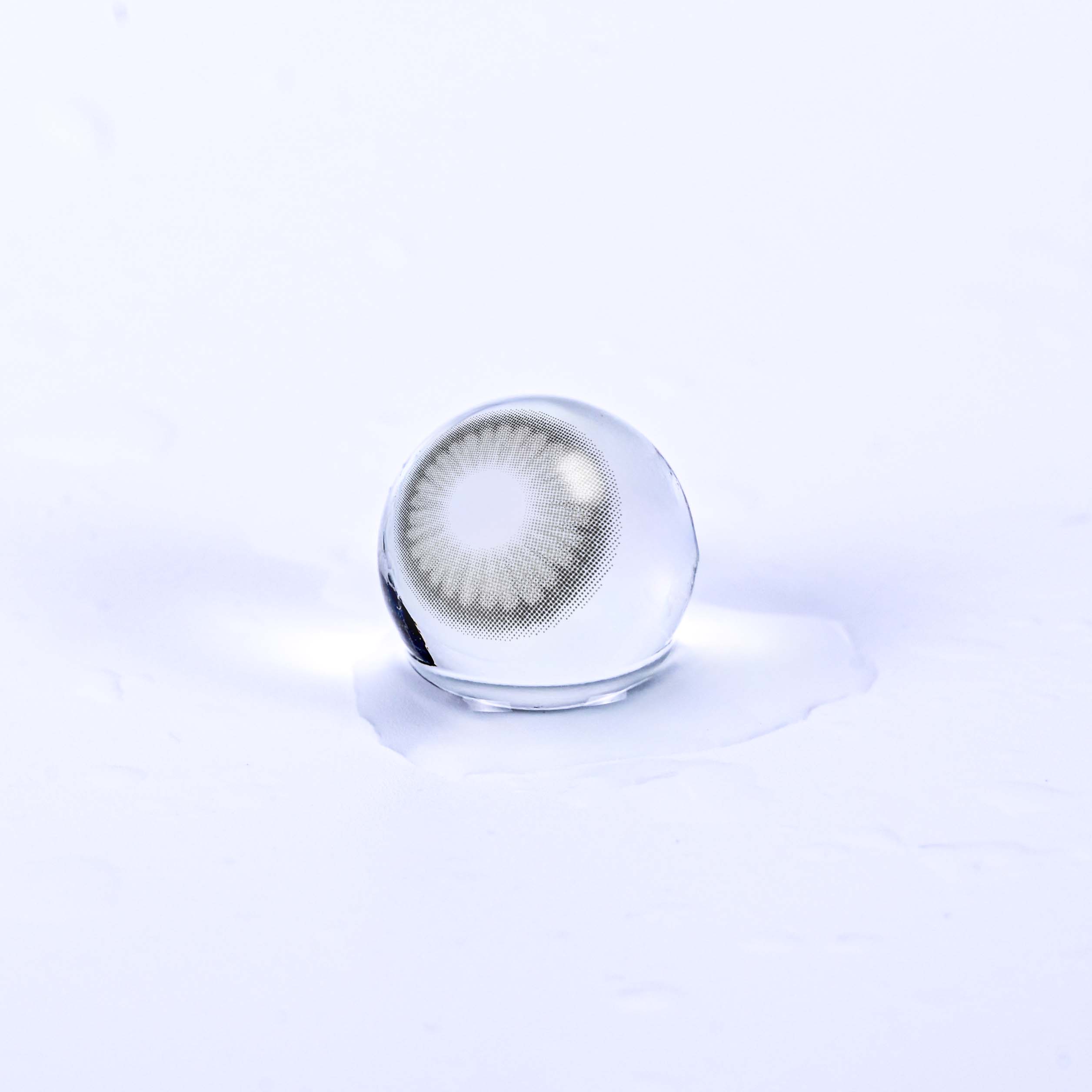 Gray Color Contact Lenses – Light & Fresh