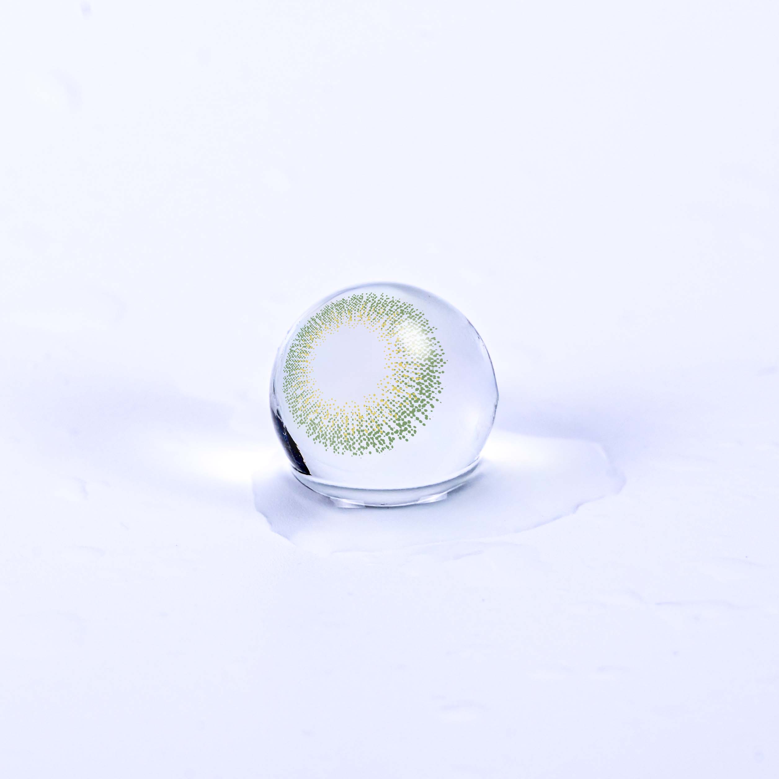 Emerald Green Contact Lenses