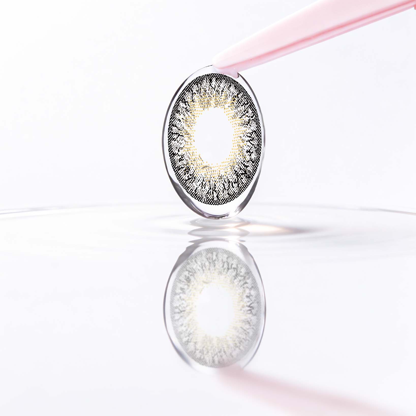Cool Gray Colored Contacts Lenses